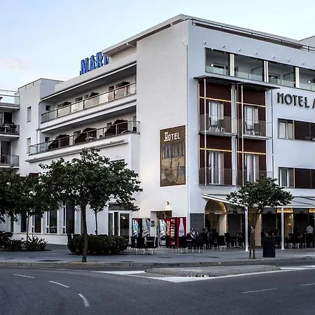 Marina Hotel